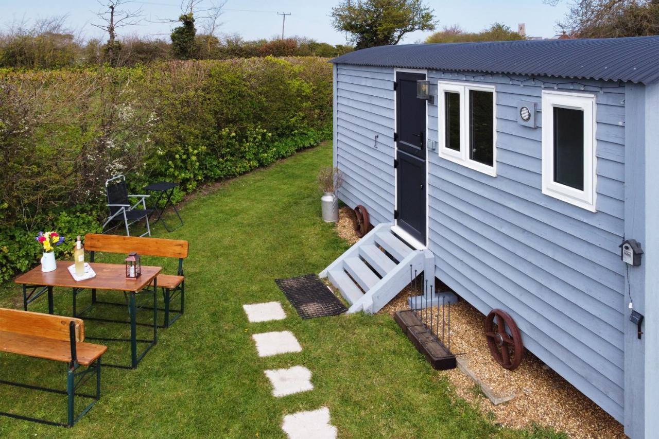 Lanterns Shepherds Huts & Glamping Otel Happisburgh Dış mekan fotoğraf